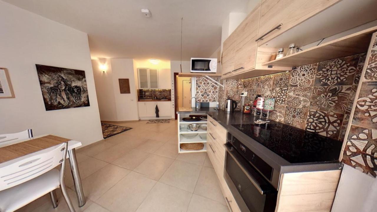 בית האומנים Artist Home Neve Ilan Exteriér fotografie